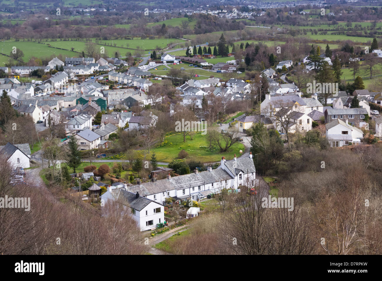 Vista aerea del villaggio di Braithwaite nel distretto del lago, Cumbria. Foto Stock