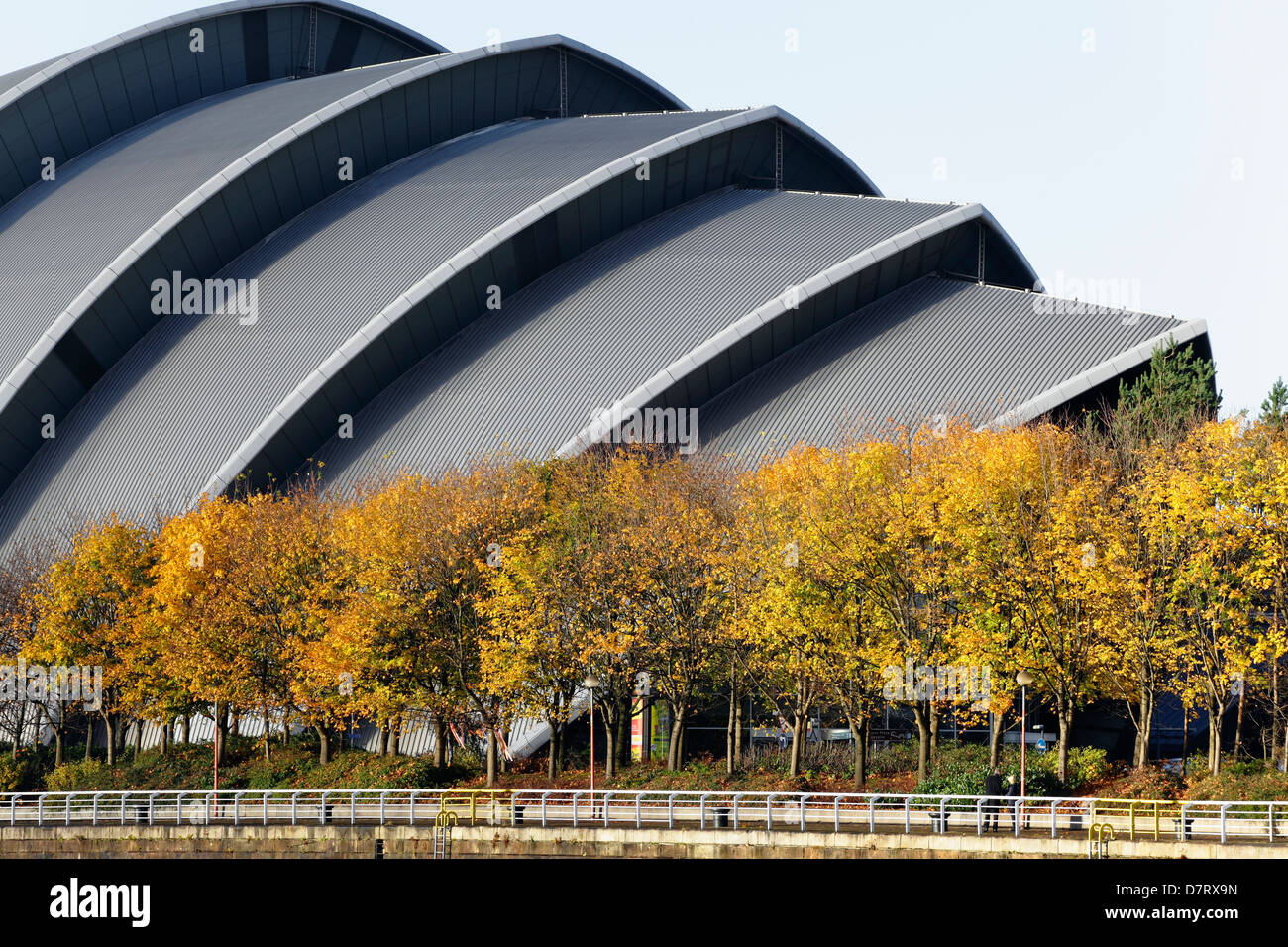 SEC Armadillo / Clyde Auditorium edificio in autunno sul Campus degli eventi scozzesi, Exhibition Way, Finnieston, Glasgow, Scozia, Regno Unito Foto Stock