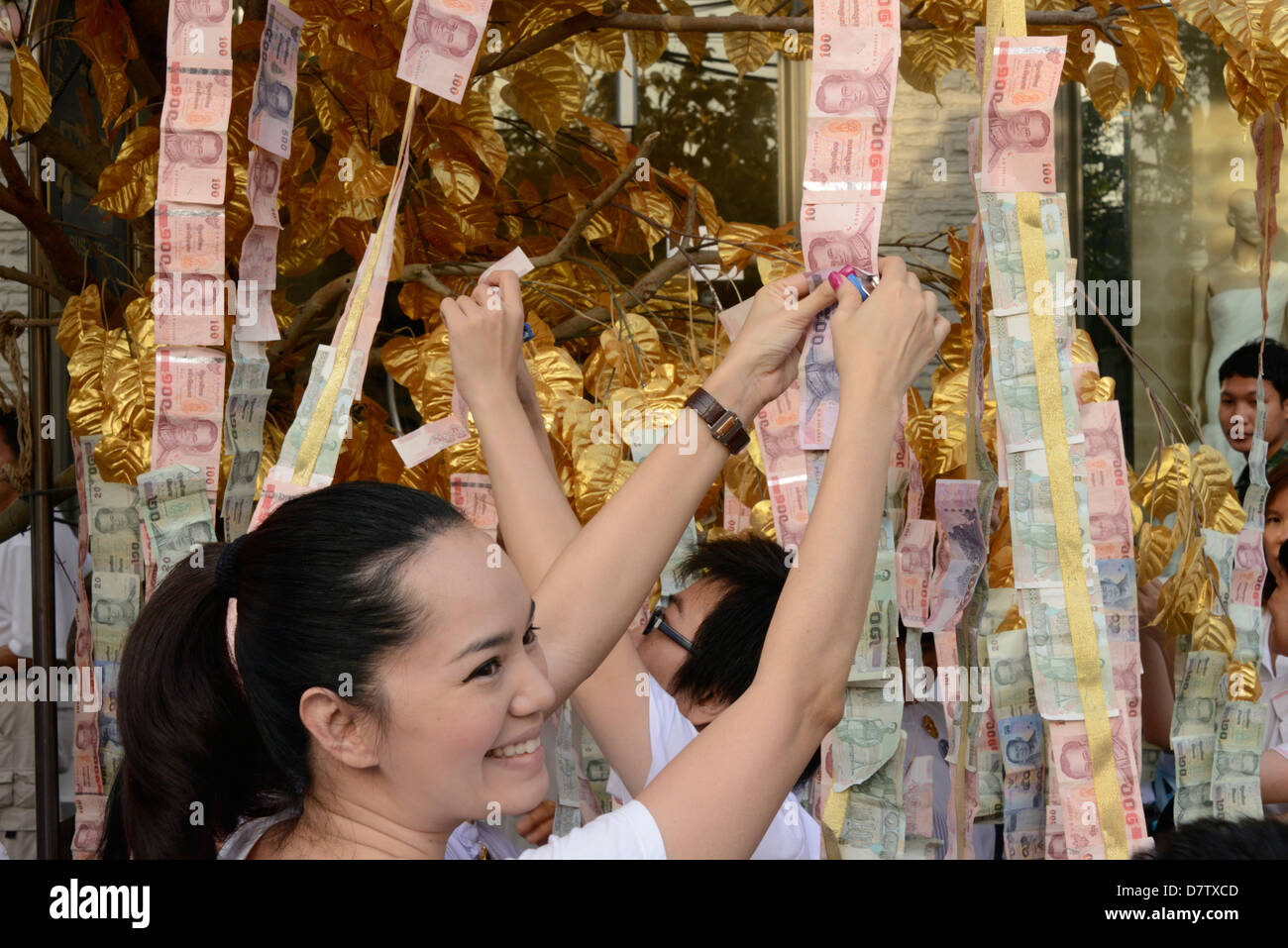 Offerta di denaro, Bangkok, Thailandia, Sud-est asiatico Foto Stock