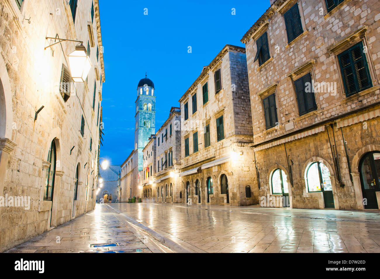 Dubrovnik Città Vecchia, convento francescano sull Stradun, Sito Patrimonio Mondiale dell'UNESCO, Dubrovnik, Dalmazia, Croazia Foto Stock