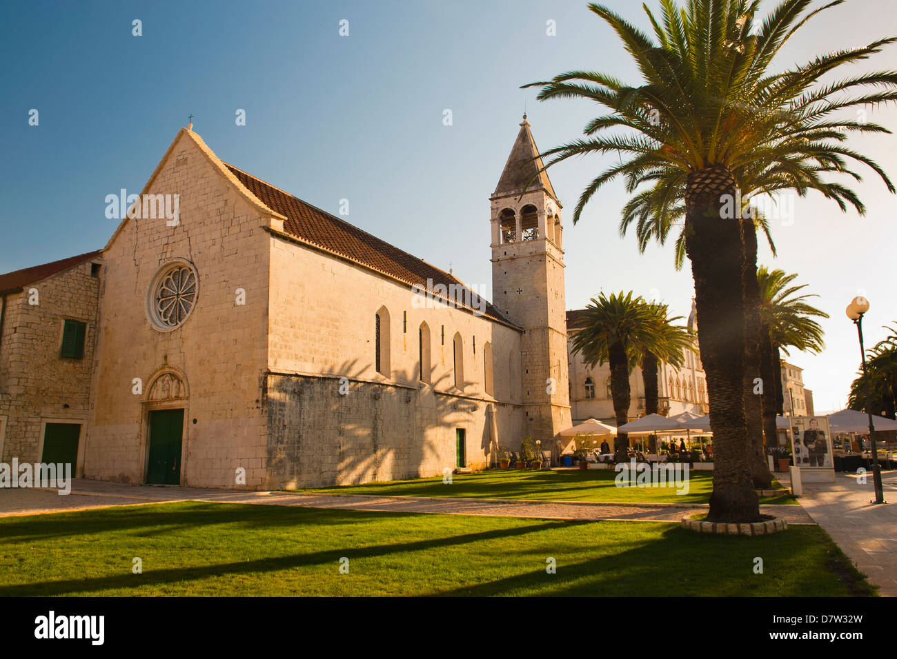 Chiesa e Convento di San Domenico, centro storico di Traù, patrimonio mondiale dell UNESCO, Dalmazia, Croazia Foto Stock