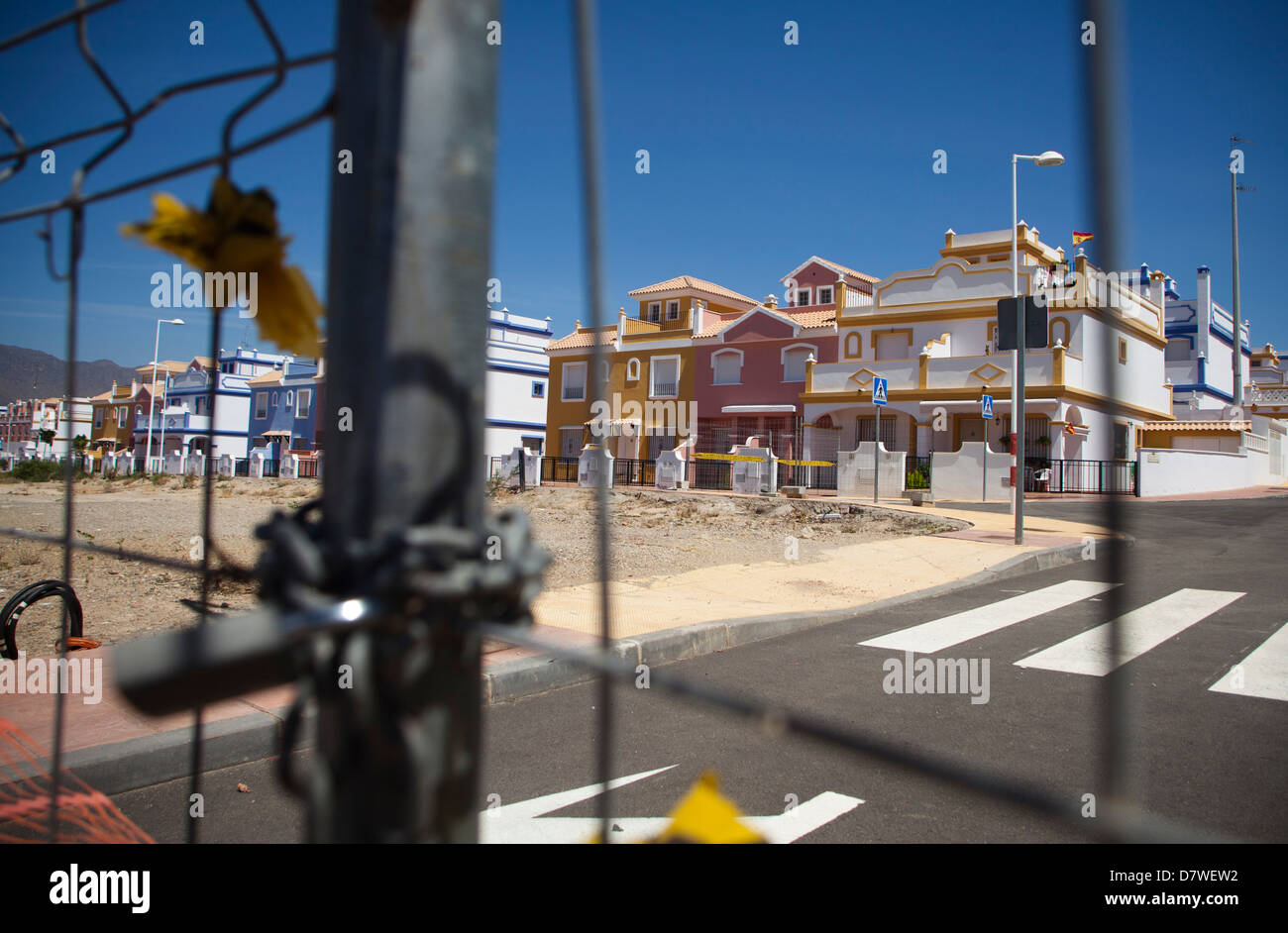 Abbandonato costruzione siti sulla Spagna costa del. Foto Stock