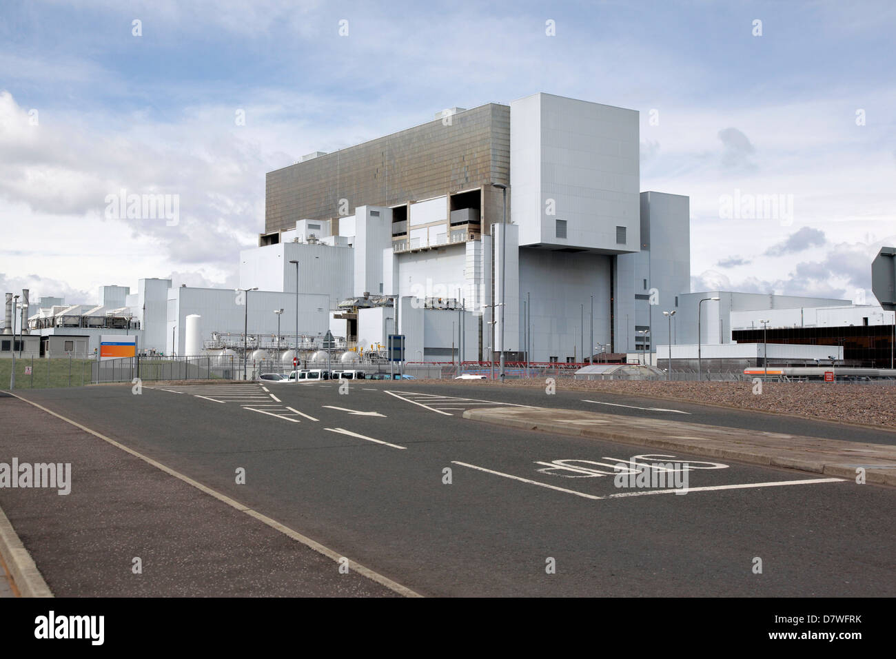 Torness Power Station, vicino a Dunbar, East Lothian, sulla costa orientale della Scozia. Foto Stock