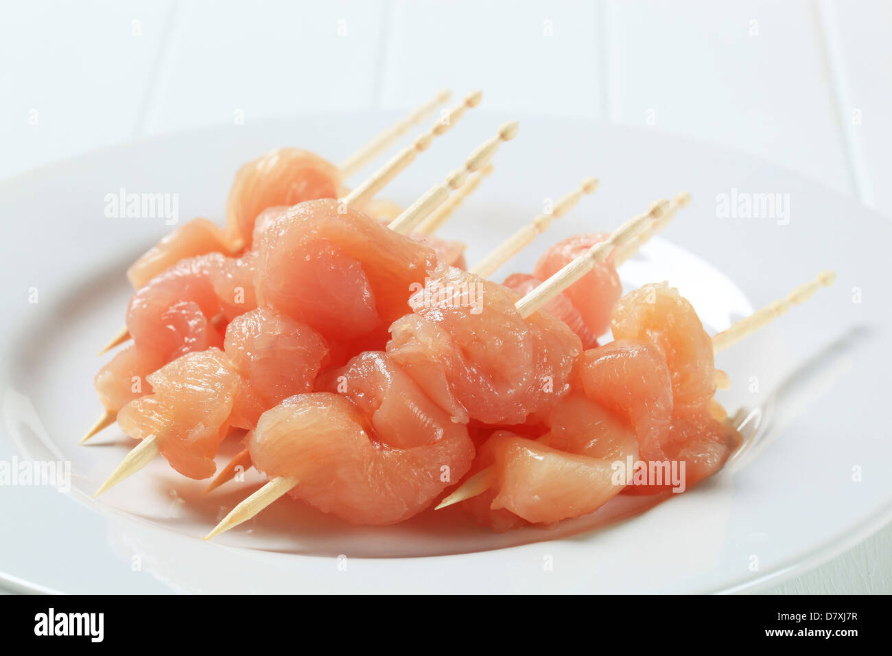 Pezzi di carni Carni di pollo su bastoni Foto Stock