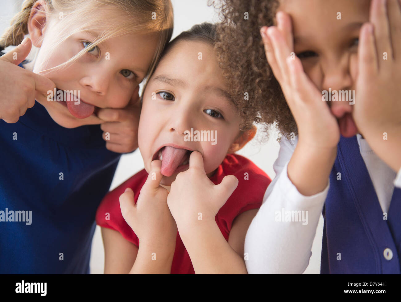 Le ragazze a fare ritratti insieme Foto Stock