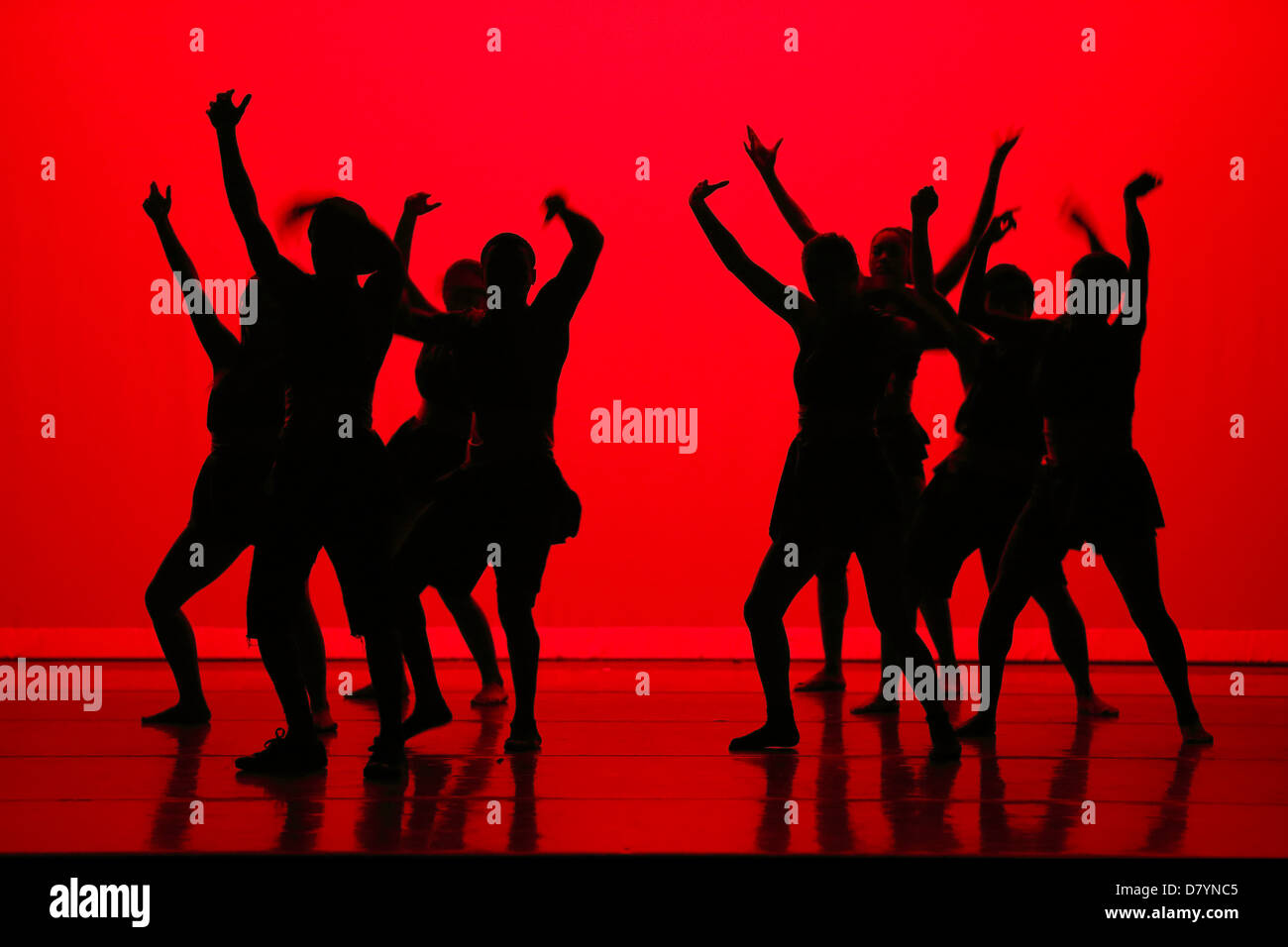Studente di scuola superiore teatro danza performance Foto Stock
