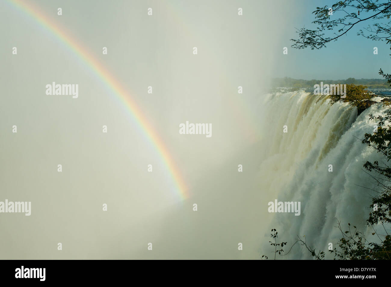 Rainbow su Victoria Falls LIvingstone, Zambia Foto Stock