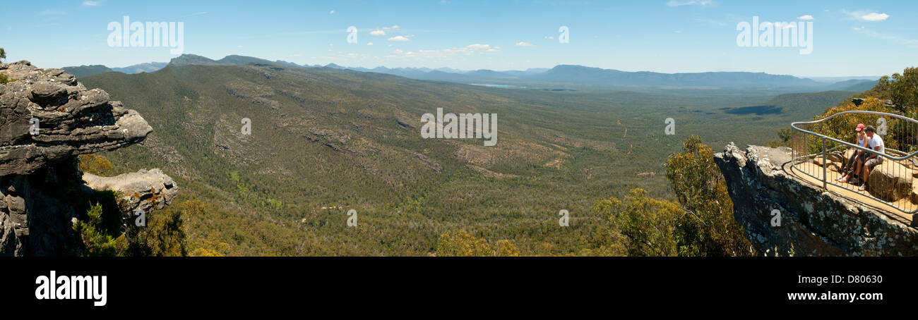 Visualizzazione a balconi, Grampians NP Panorama, Victoria, Australia Foto Stock