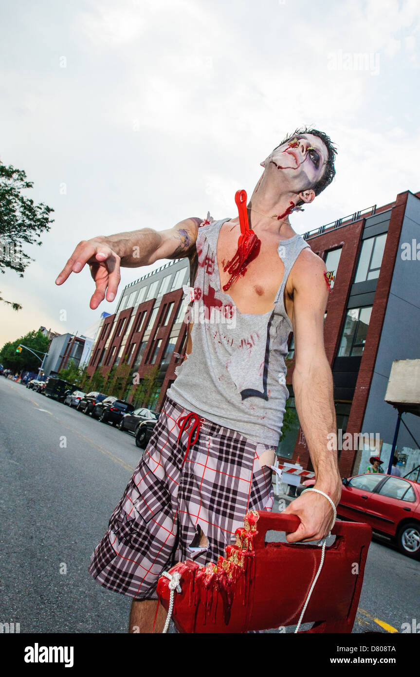 Partecipante del NYC Zombie Crawl, Williamsburg. Maggio 27, 2012 Foto Stock