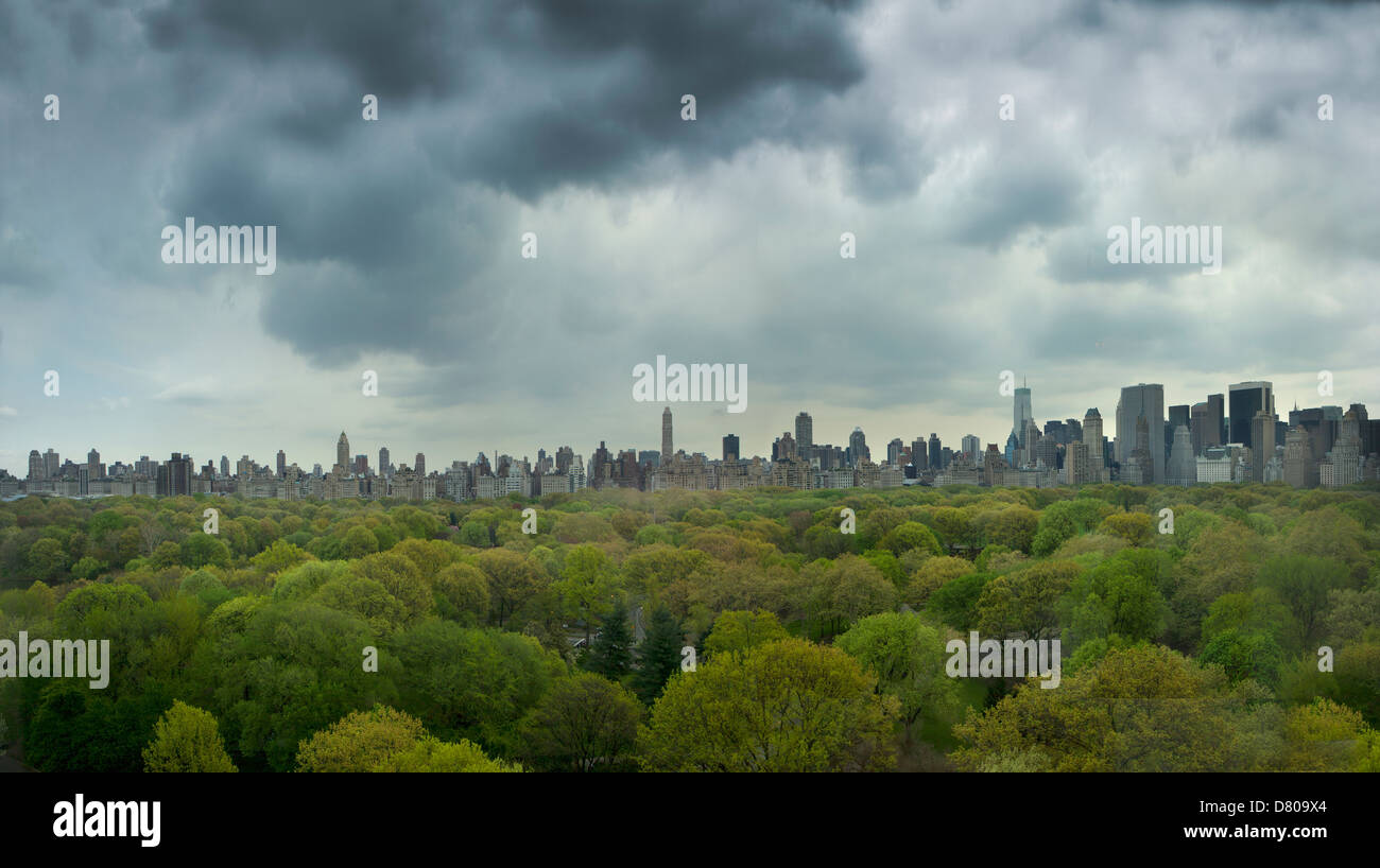 Parco urbano e dello skyline della città di New York, New York, Stati Uniti Foto Stock