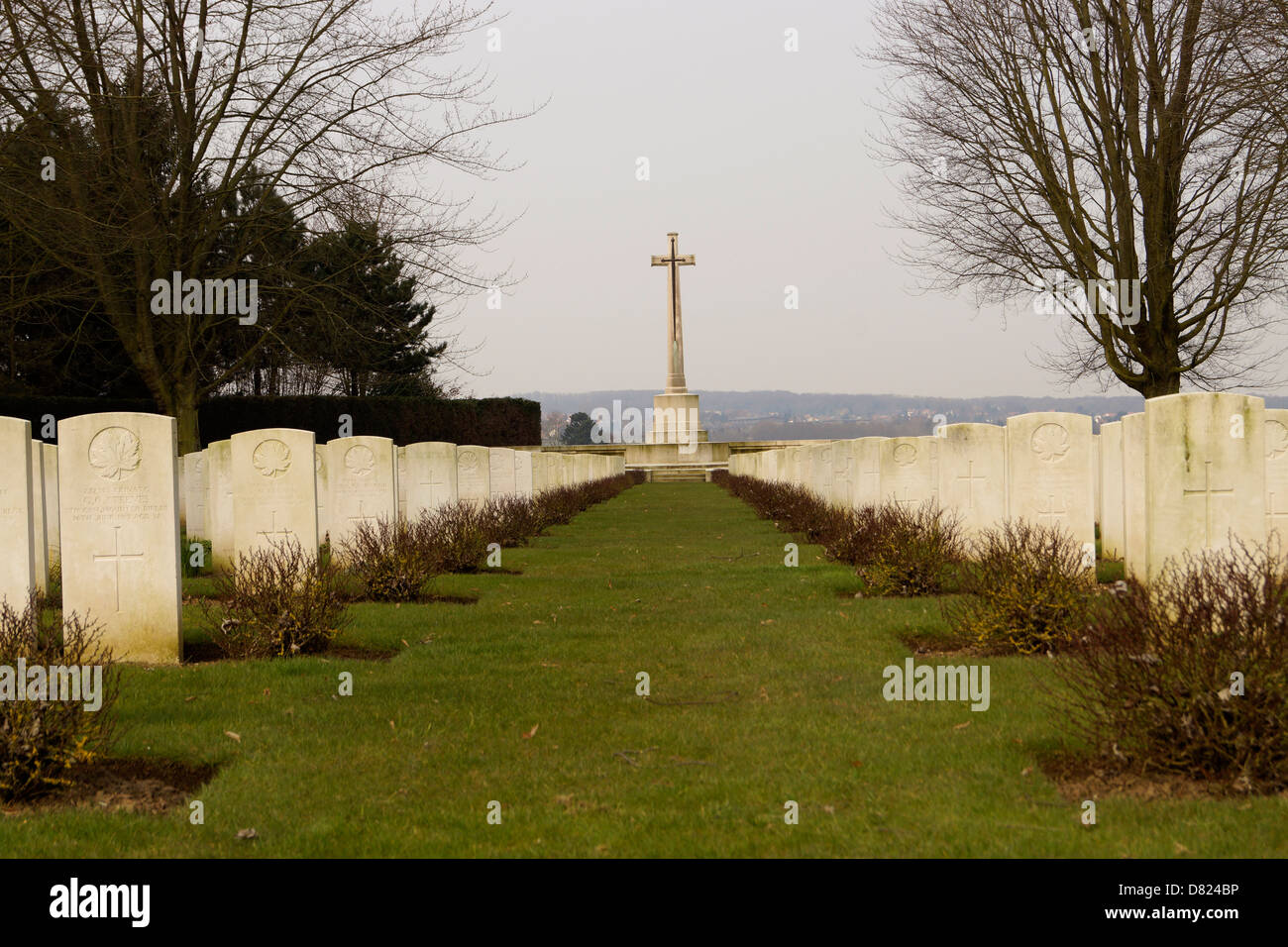 La Chaudiere cimitero militare, seguiti dalla Commissione delle tombe di guerra del Commonwealth ed è numerato, No.310. Foto Stock