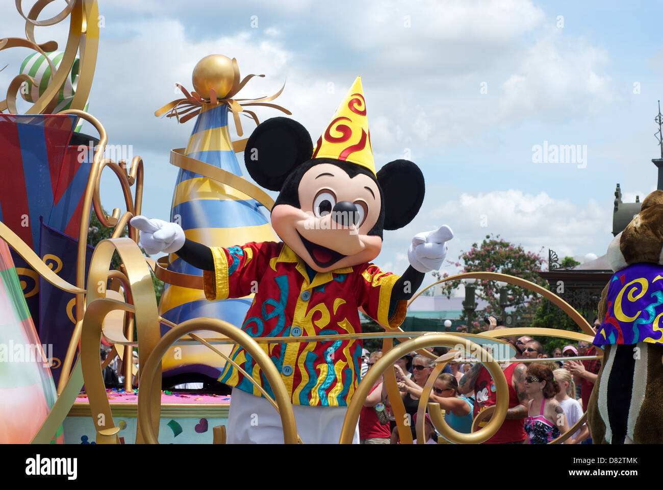 Mickey Mouse carattere sulla Disney World parade Foto Stock