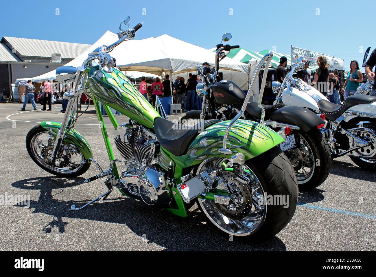 Un verde lime Harley Davidson Chopper a Myrtle Beach Bike Week 2013, 14 maggio 2013 Foto Stock