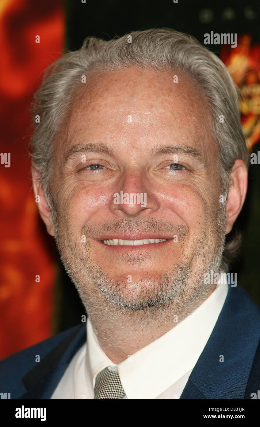 FRANCIS LAWRENCE la fame di giochi: incendio. PHOTOCALL. FESTIVAL DI CANNES 2013 CANNES Francia 18 Maggio 2013 Foto Stock