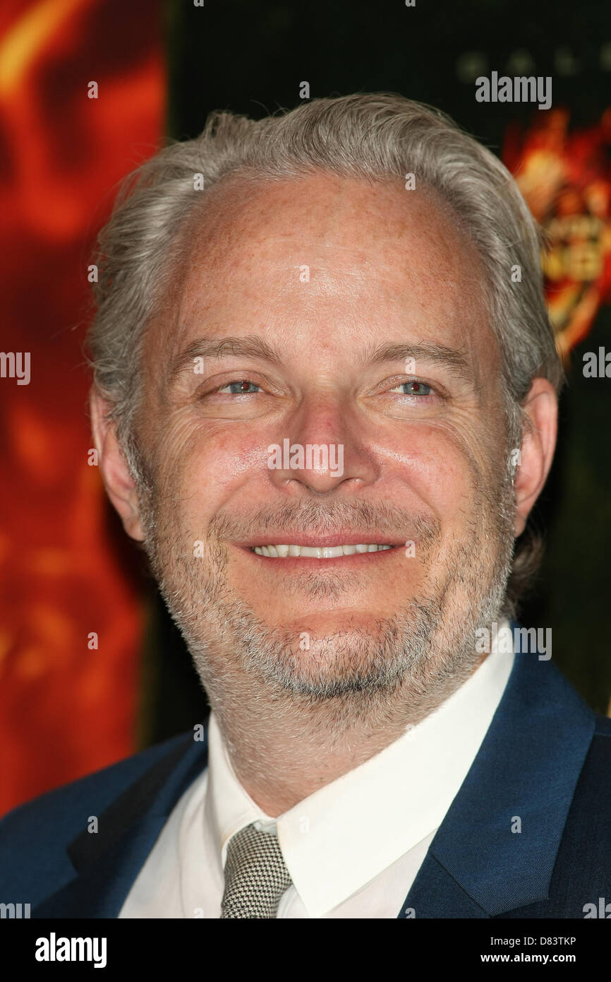 FRANCIS LAWRENCE la fame di giochi: incendio. PHOTOCALL. FESTIVAL DI CANNES 2013 CANNES Francia 18 Maggio 2013 Foto Stock