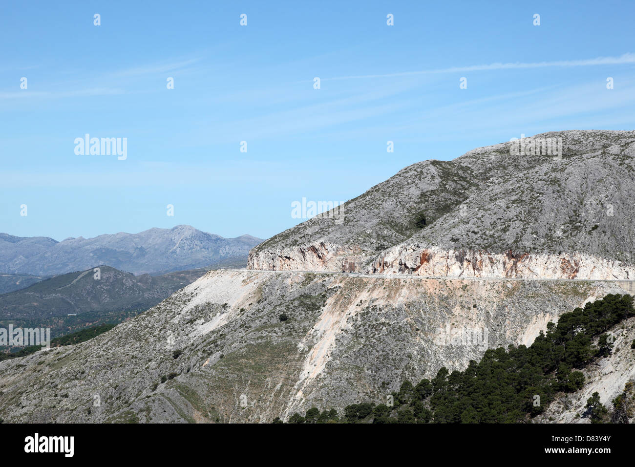 Strada di Montagna tra Ronda e Marbella, Andalusia Spagna Foto Stock
