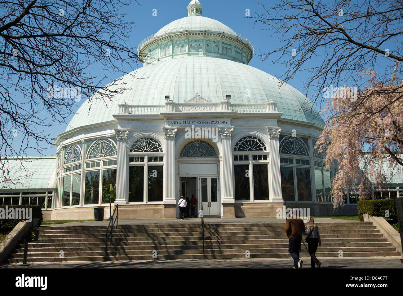 Il Enid A. Haupt Conservatorio sul New York Giardino Botanico nel Bronx Foto Stock