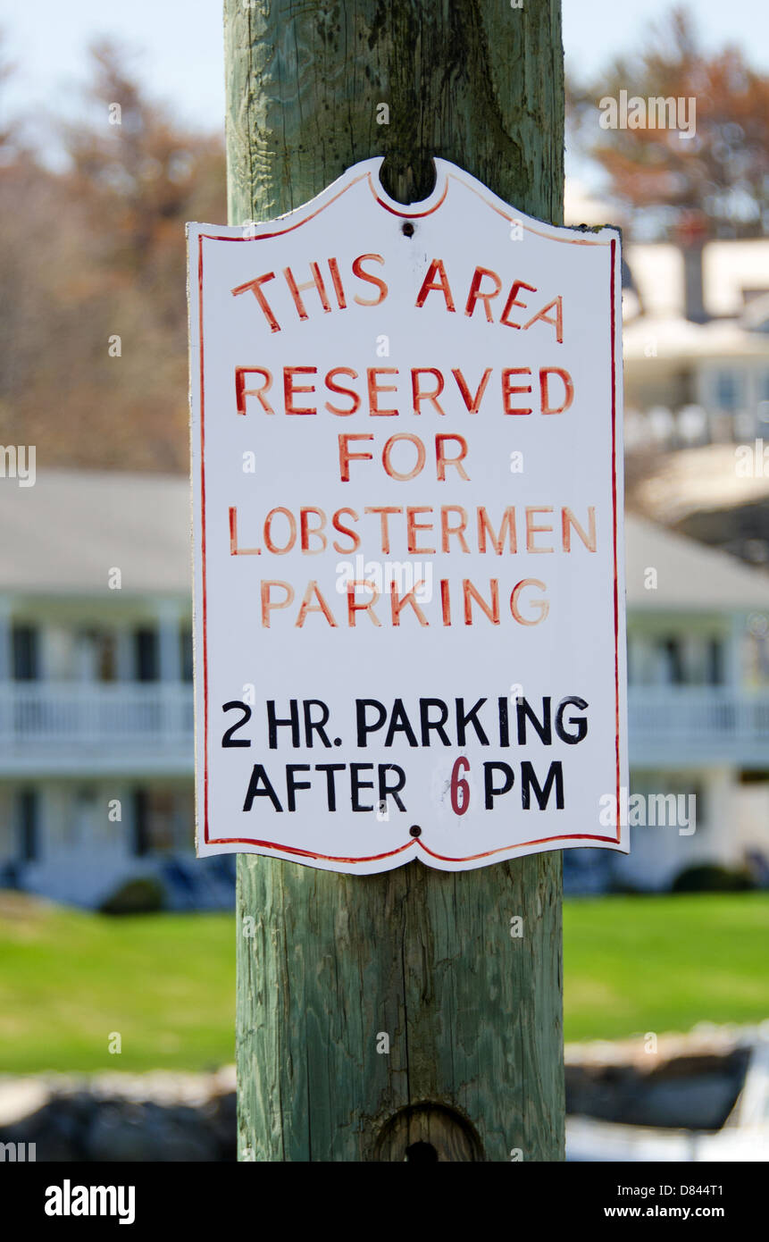Segno al porto di Ogunquit, Maine: lobstermen solo parcheggio. Foto Stock