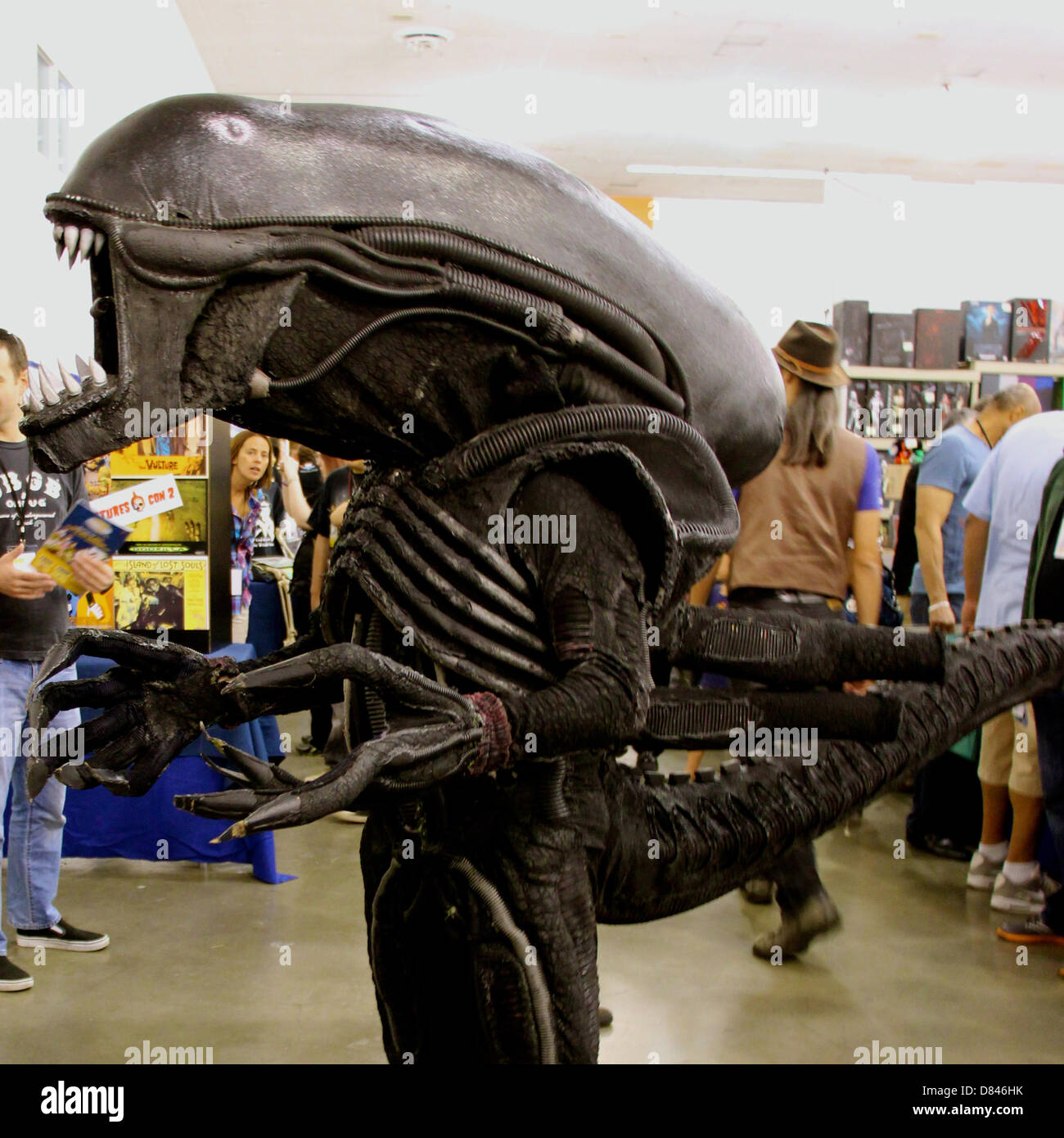 San Jose, Stati Uniti d'America. 18 Maggio, 2013. Il grande Wow ComicFest comic book festival tenutosi presso la San Jose Convention Center. Foto: Alien. Maggio 18, 2013 Credit: Lisa Werner/Alamy Live News Foto Stock