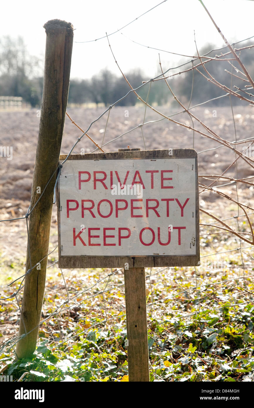 Una proprietà privata Tenere fuori sign in Cambridgeshire campagna, REGNO UNITO Foto Stock