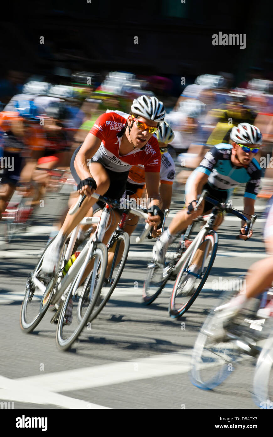 Ciclisti Motion Blur gara di bicicletta Foto Stock