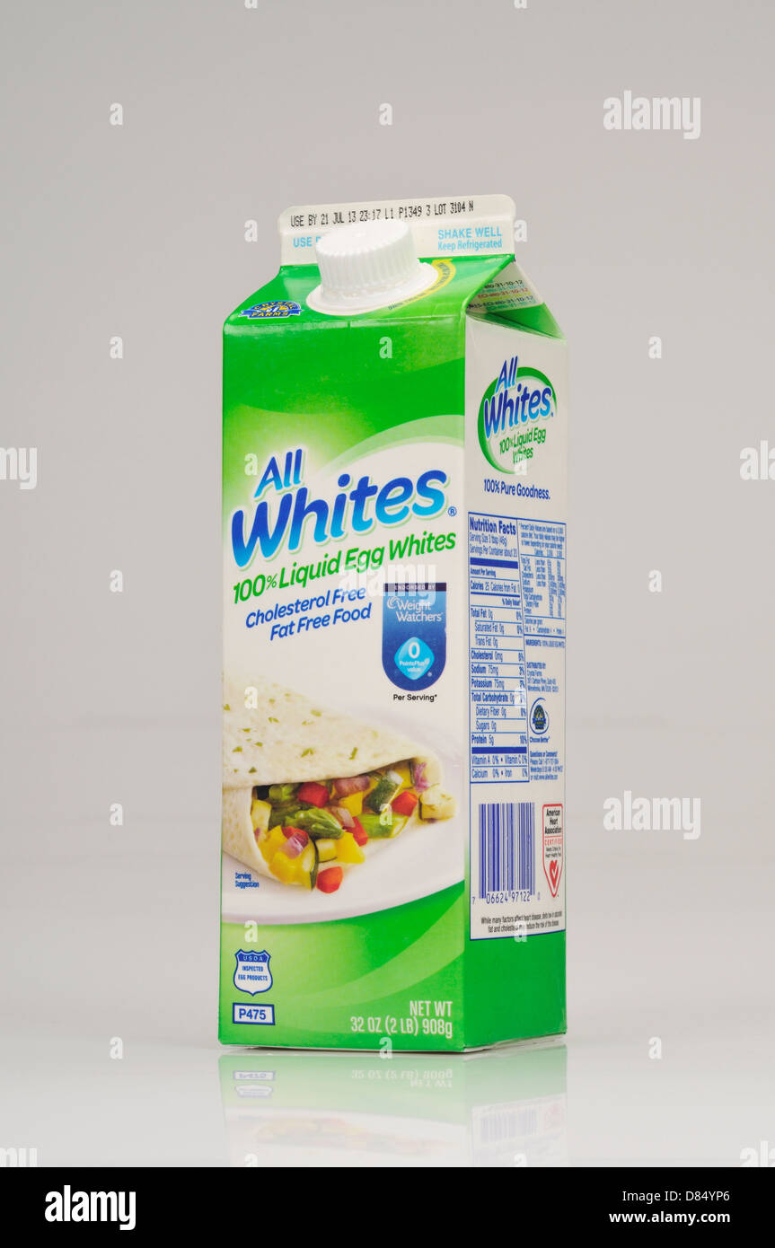 Scatola di cartone di tutti i bianchi d'uovo liquido bianchi su sfondo bianco intaglio, STATI UNITI D'AMERICA. Foto Stock