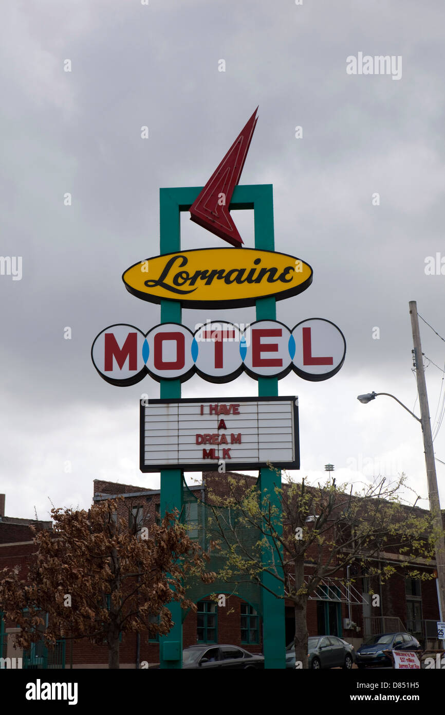 Una vista del Lorraine Motel segno a lui National Civil Rights Museum di Memphis, Tennessee Foto Stock