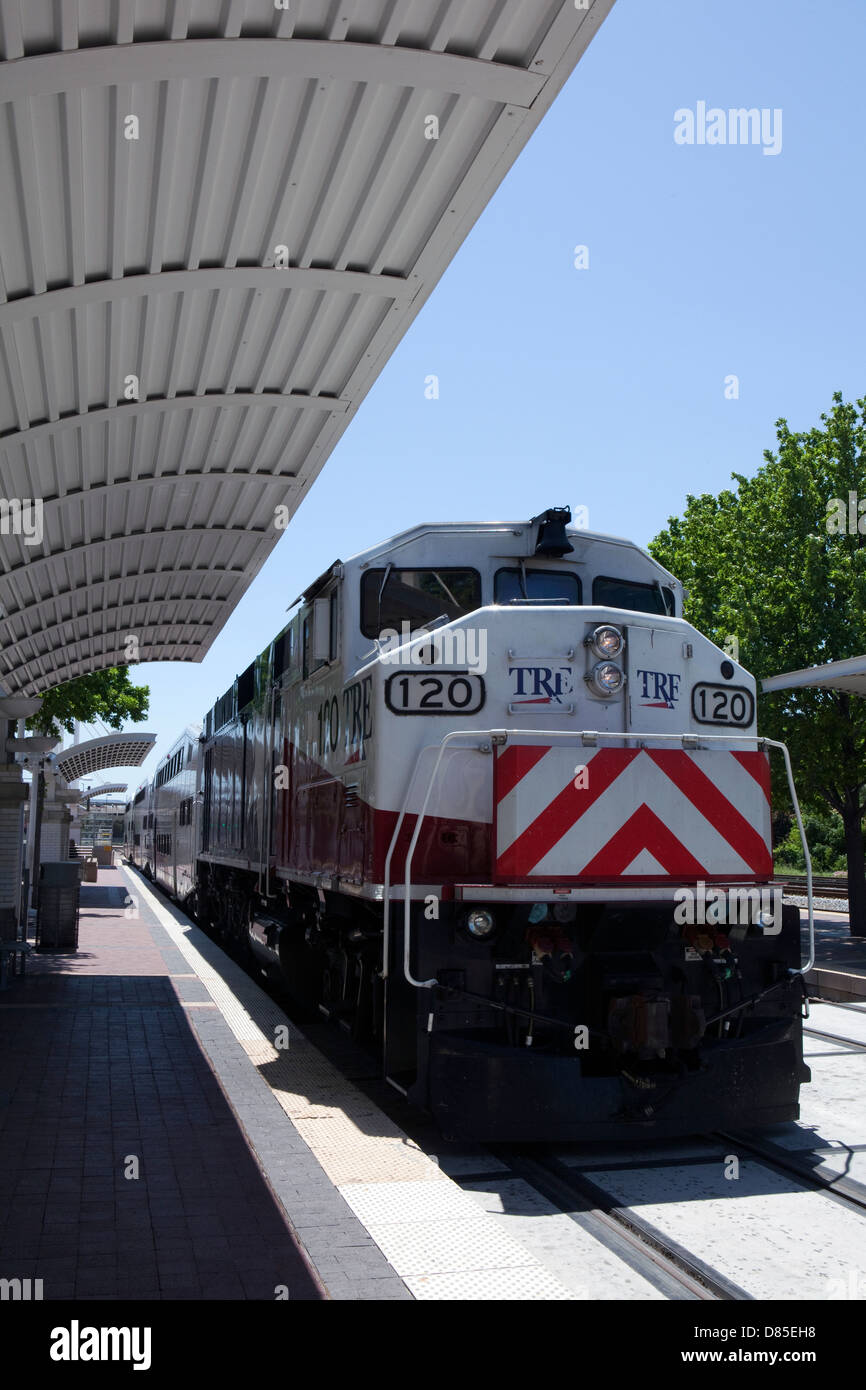 Una vista della Trinità stazione treno express a Dallas, Texas Foto Stock
