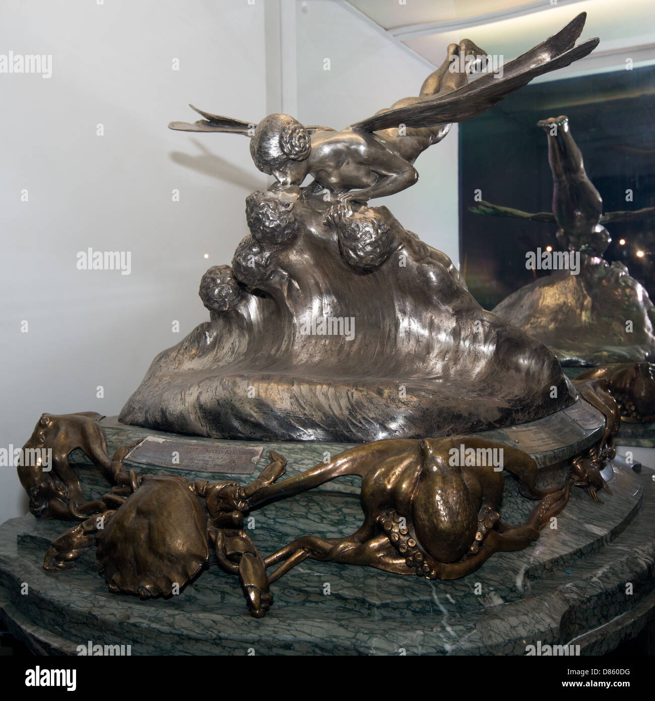 Lo Schneider Trophy è stato un concorso internazionale per idrovolanti tenutosi all'inizio del XX secolo. Questa vista laterale dell'aereo in mostra al Museo della Scienza di Londra evidenzia la sua importanza nella storia dell'aviazione. Foto Stock