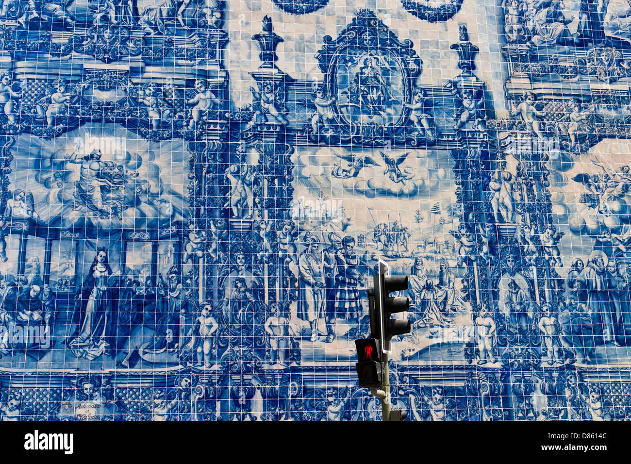 Cappella delle anime piastrelle, Porto Portogallo Foto Stock