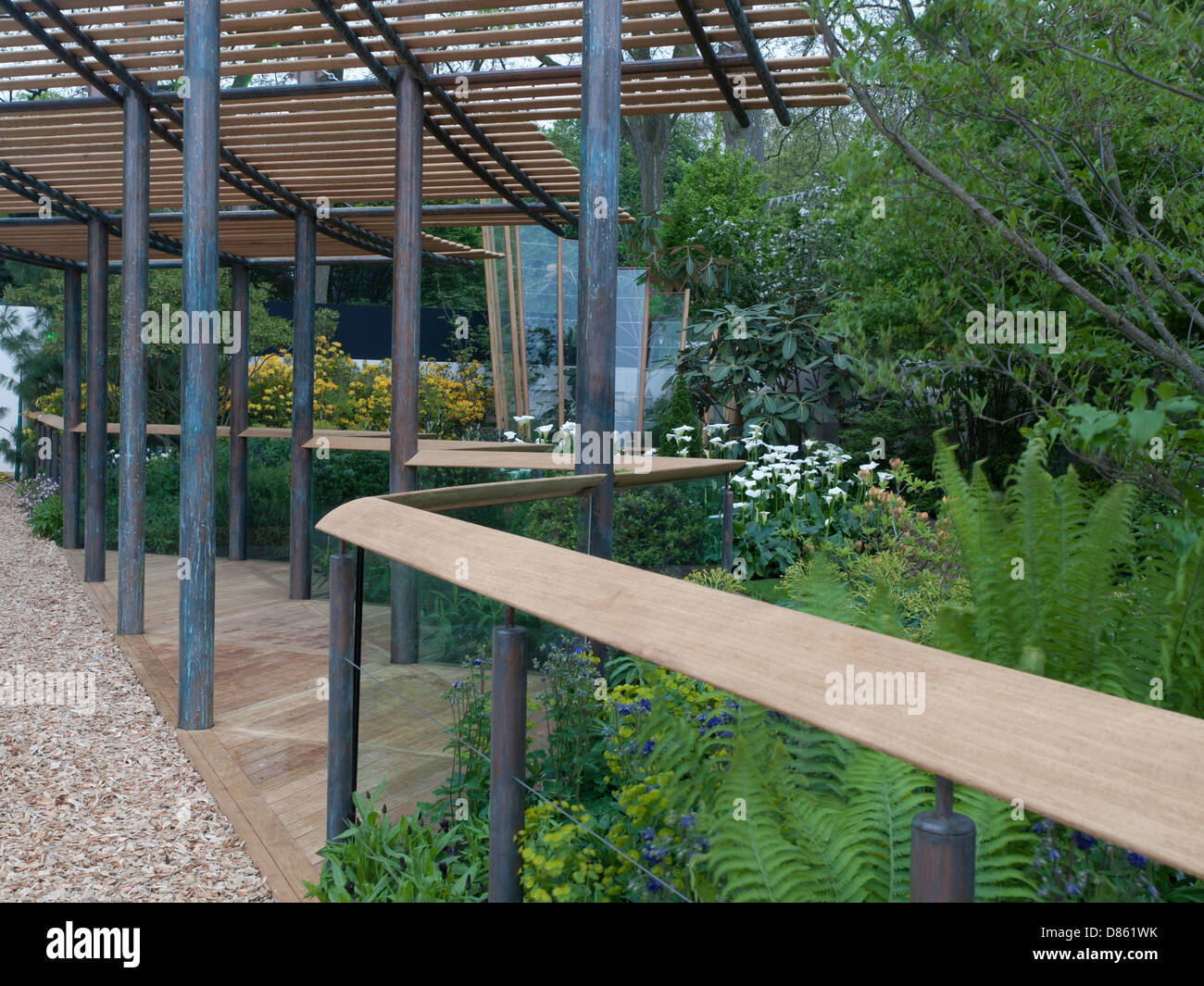 Londra, Regno Unito. Il 20 maggio 2013. Il Chelsea Flower Show. Nella foto: l'East Village Garden. Londra, UK Credit: Ian Thwaites/Alamy Live News Foto Stock