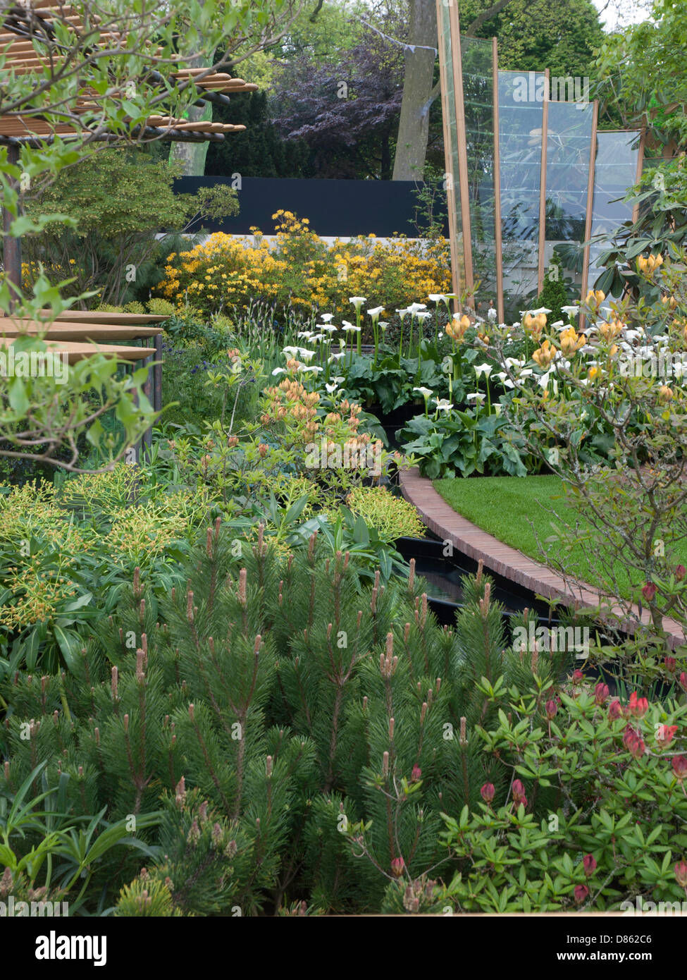 Londra, Regno Unito. Il 20 maggio 2013. Il Chelsea Flower Show. Nella foto: l'East Village Garden. Londra, UK Credit: Ian Thwaites/Alamy Live News Foto Stock