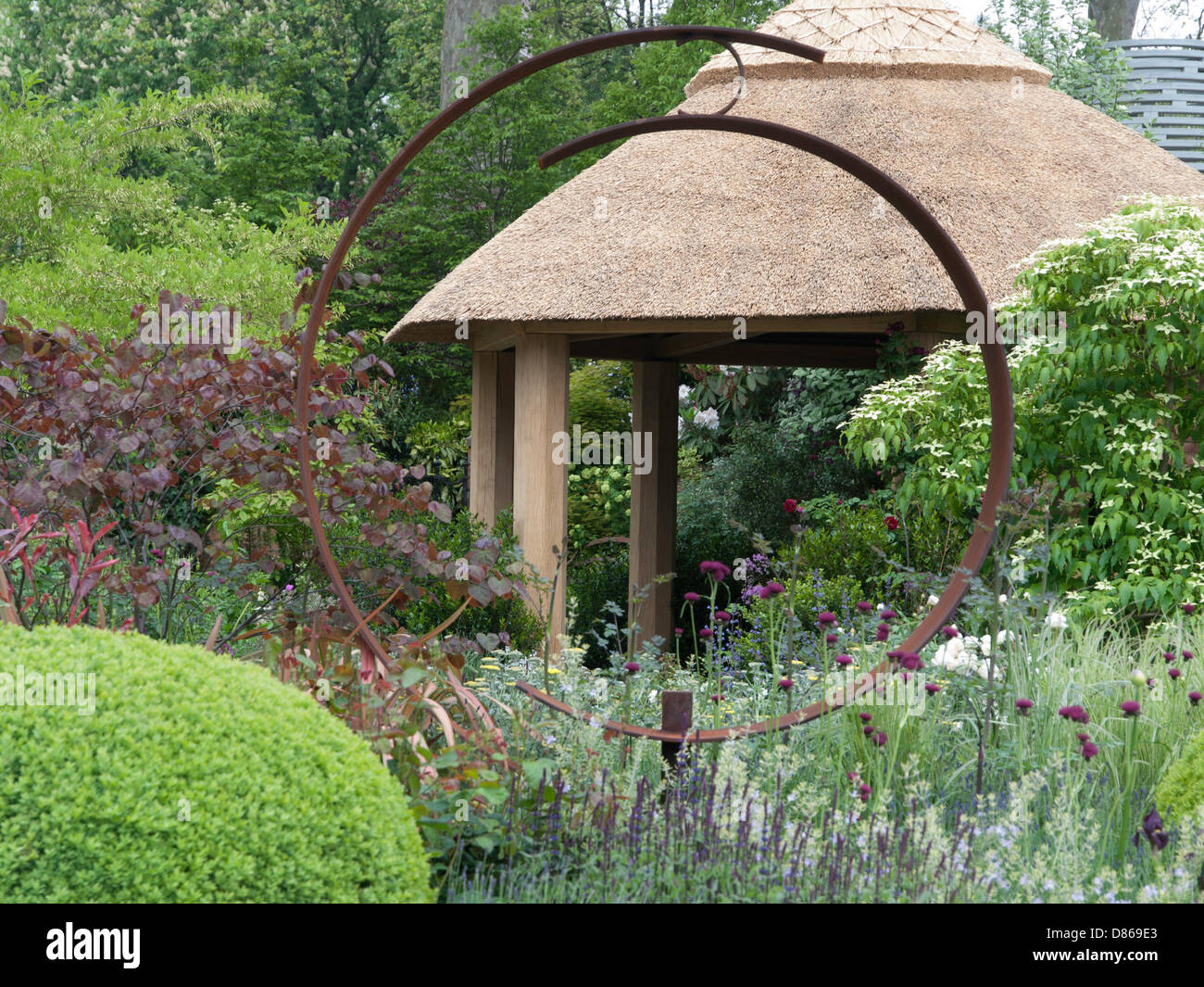 Londra, Regno Unito. Il 20 maggio 2013. Il Chelsea Flower Show.M&G Centenario giardino . Londra, Regno Unito. Credito: Ian Thwaites/Alamy Live News Foto Stock