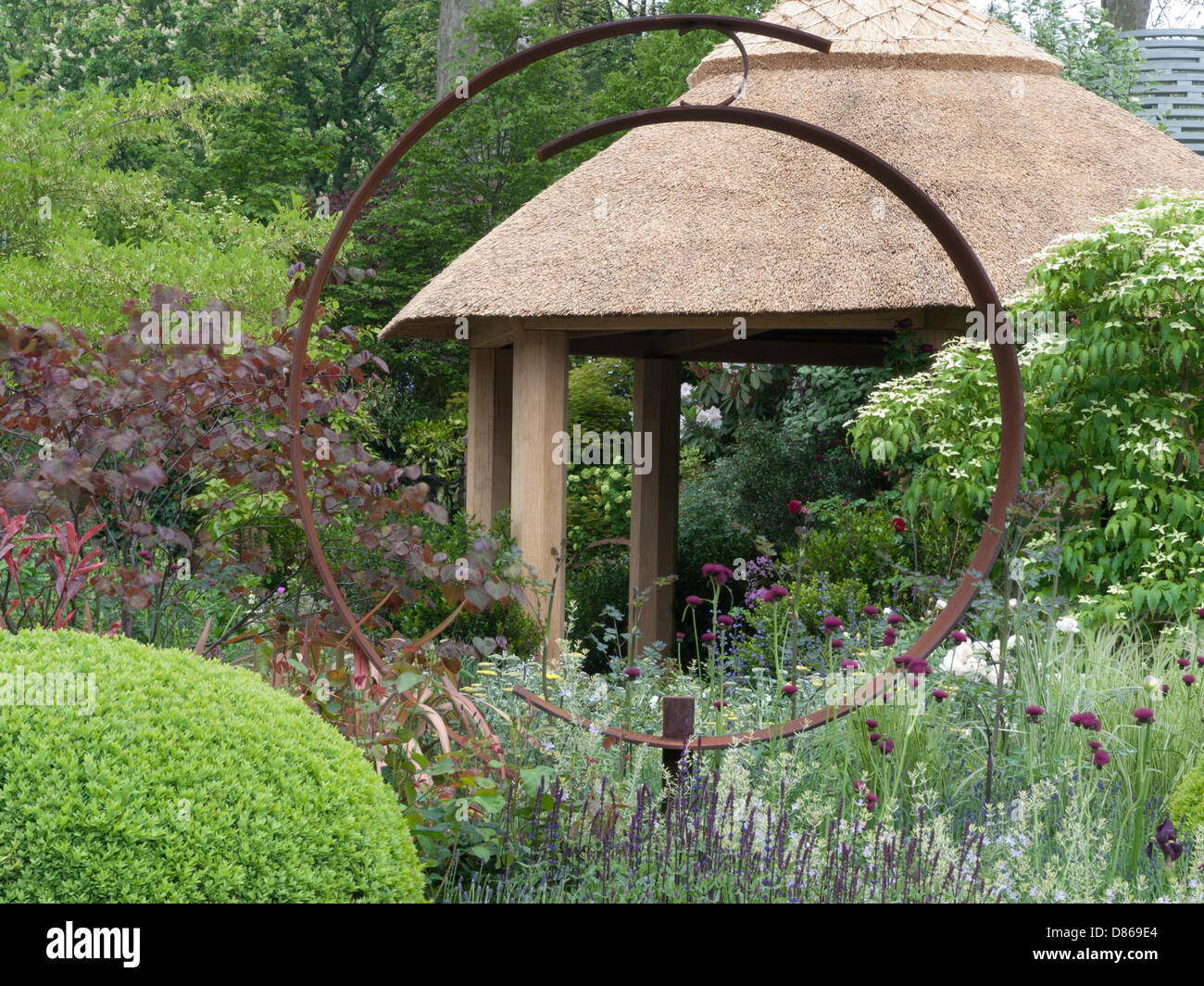 Londra, Regno Unito. Il 20 maggio 2013. Il Chelsea Flower Show.M&G Centenario giardino . Londra, Regno Unito. Credito: Ian Thwaites/Alamy Live News Foto Stock