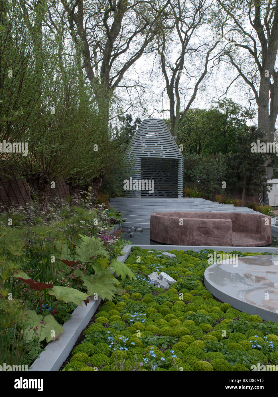 Londra, Regno Unito. Il 20 maggio 2013. Il Chelsea Flower Show.Il B&Q Sentebale Forget-Me non-giardino. Credito: Ian Thwaites/Alamy Live News Foto Stock