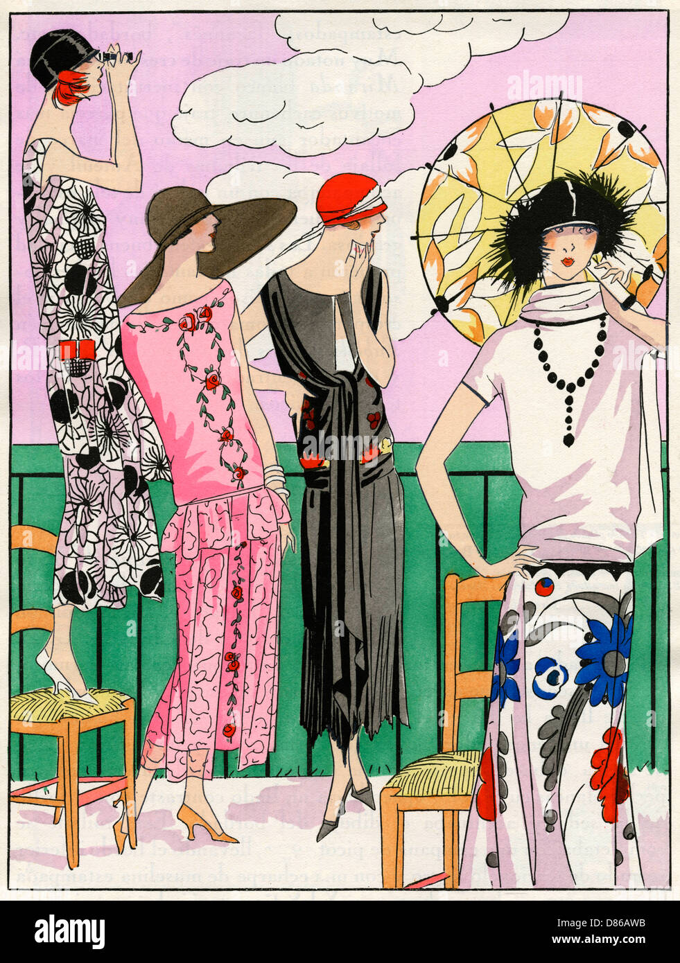 Quattro giovani donne in abiti estivi alla moda Foto Stock