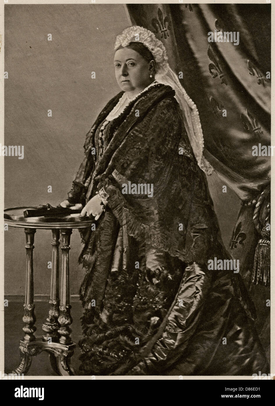 Queen Victoria - ritratto in piedi Foto Stock