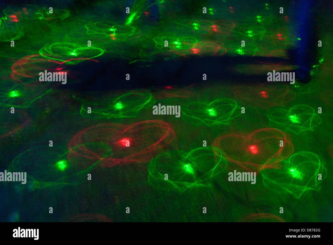 In Germania, in Baviera, pavimento illuminato ad estate rave party Foto Stock