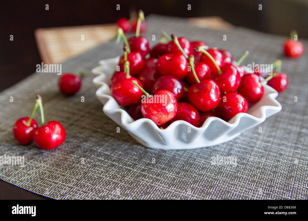 Succoso e fresco, ciliegie organico. Foto Stock