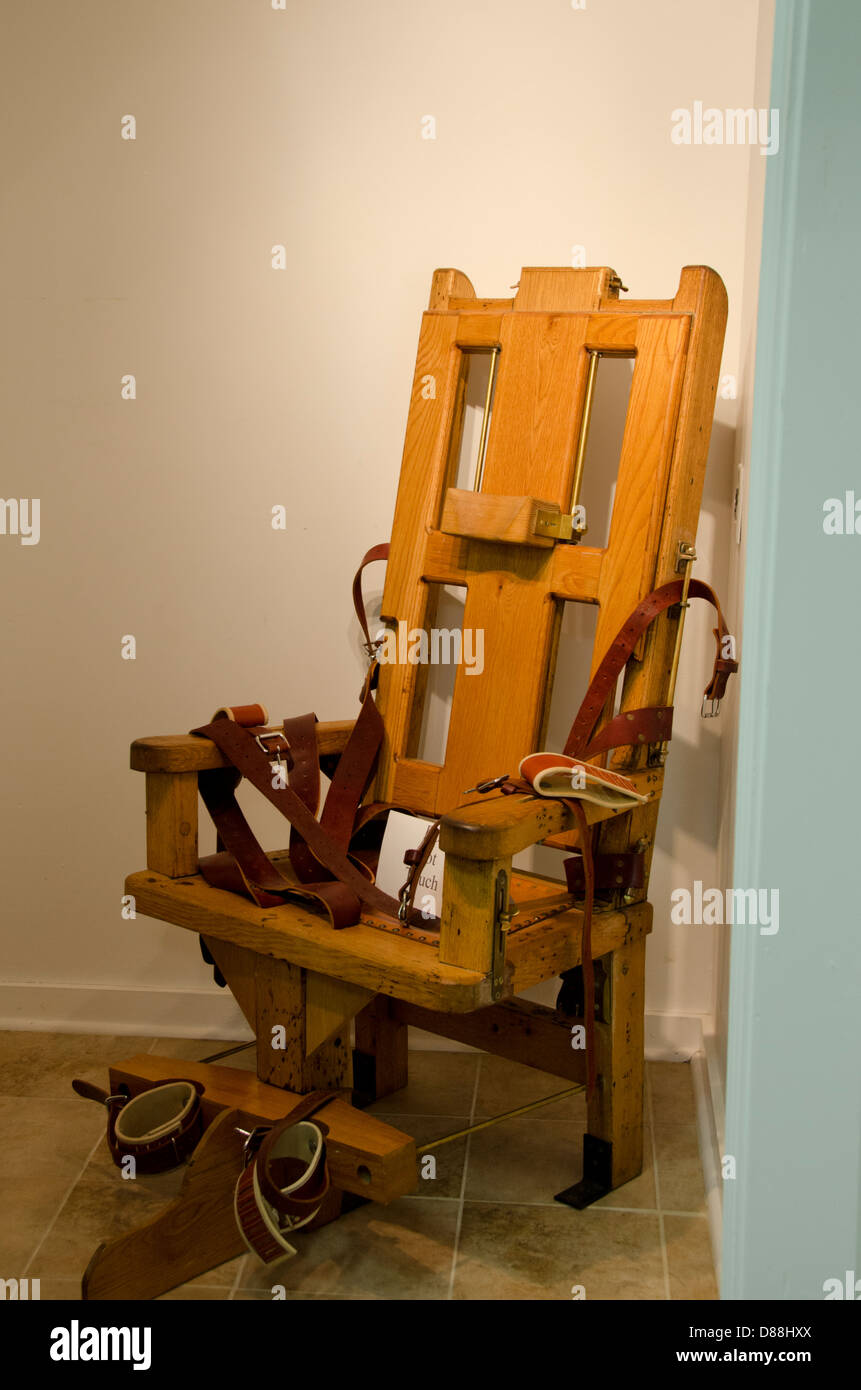 Il Kentucky, Eddyville. Il lago di Barkley vista della storica dello Stato del Kentucky penitenziario. Sedia elettrica. Foto Stock