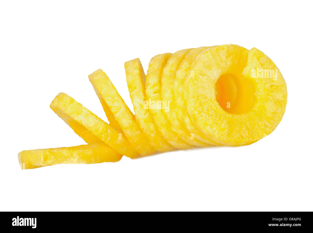 Sbucciate l'ananas con particolare arnese da cucina Foto Stock