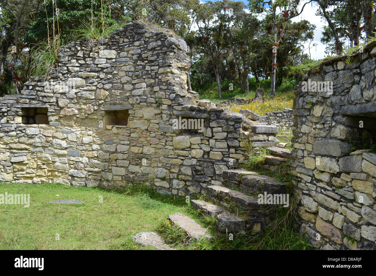 Il Pre-Inca sito archeologico di Kuelap, vicino a Chachapoyas nel dipartimento Amazonas del Perù Foto Stock