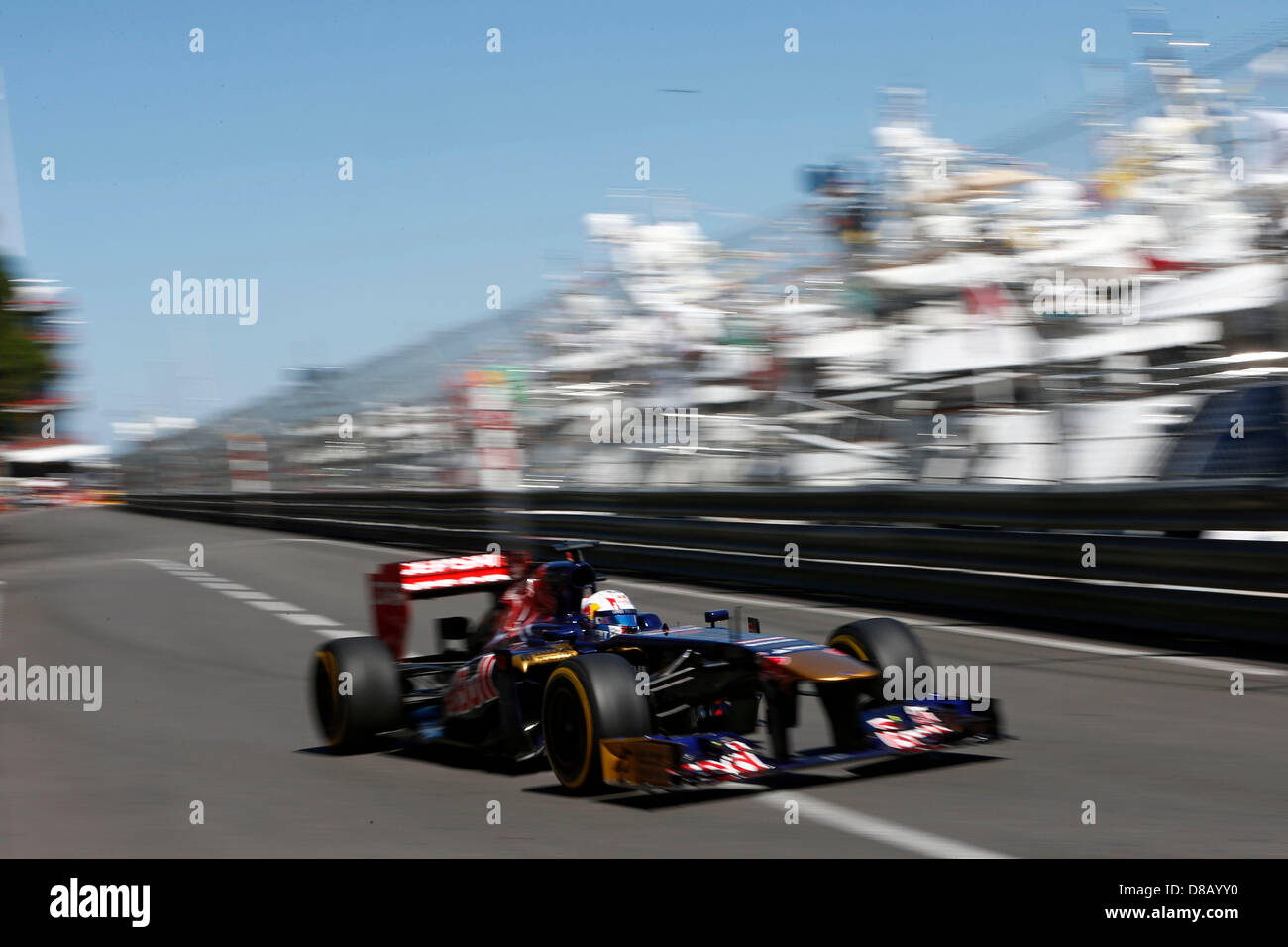 Il Principato di Monaco, 23 maggio 2013. Motorsports: FIA Formula One World Championship 2013, il Grand Prix di Monaco, #18 Jean-Eric Vergne (FRA, la Scuderia Toro Rosso), Credit: DPA/Alamy Live News Foto Stock