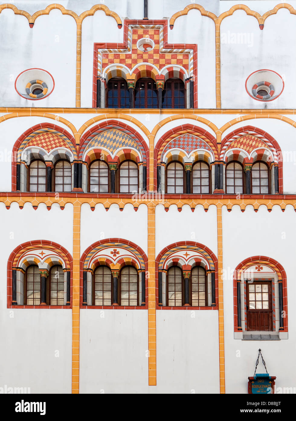 La facciata della 'Dreikoenigenhaus' edificio, Trier, Renania-Palatinato, Germania, Europa Foto Stock