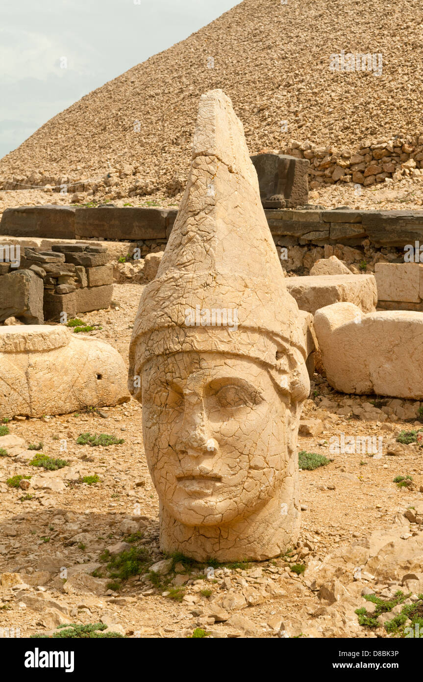 Statua di pietra a Nemrut Dagi, vicino a Malatya, Turchia Foto Stock