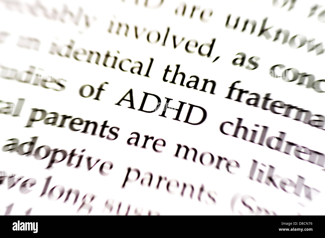 La parola adhd a fuoco circondato da parole sfocata Foto Stock