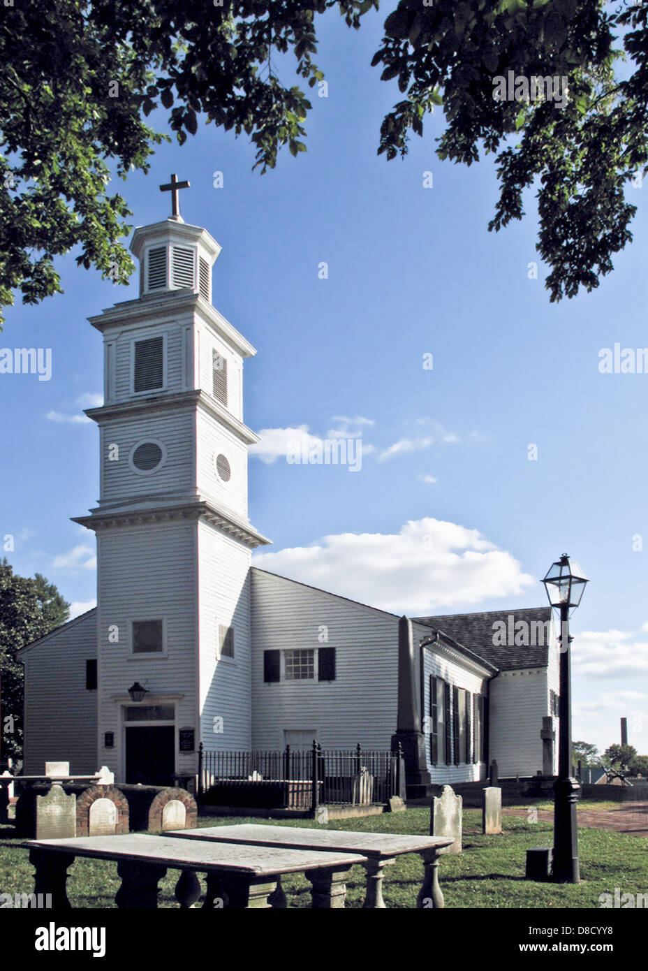 Vista della Chiesa di San Giovanni Evangelista, Richmond, Virginia, costruito 1771, esempio di American architettura coloniale. Foto Stock
