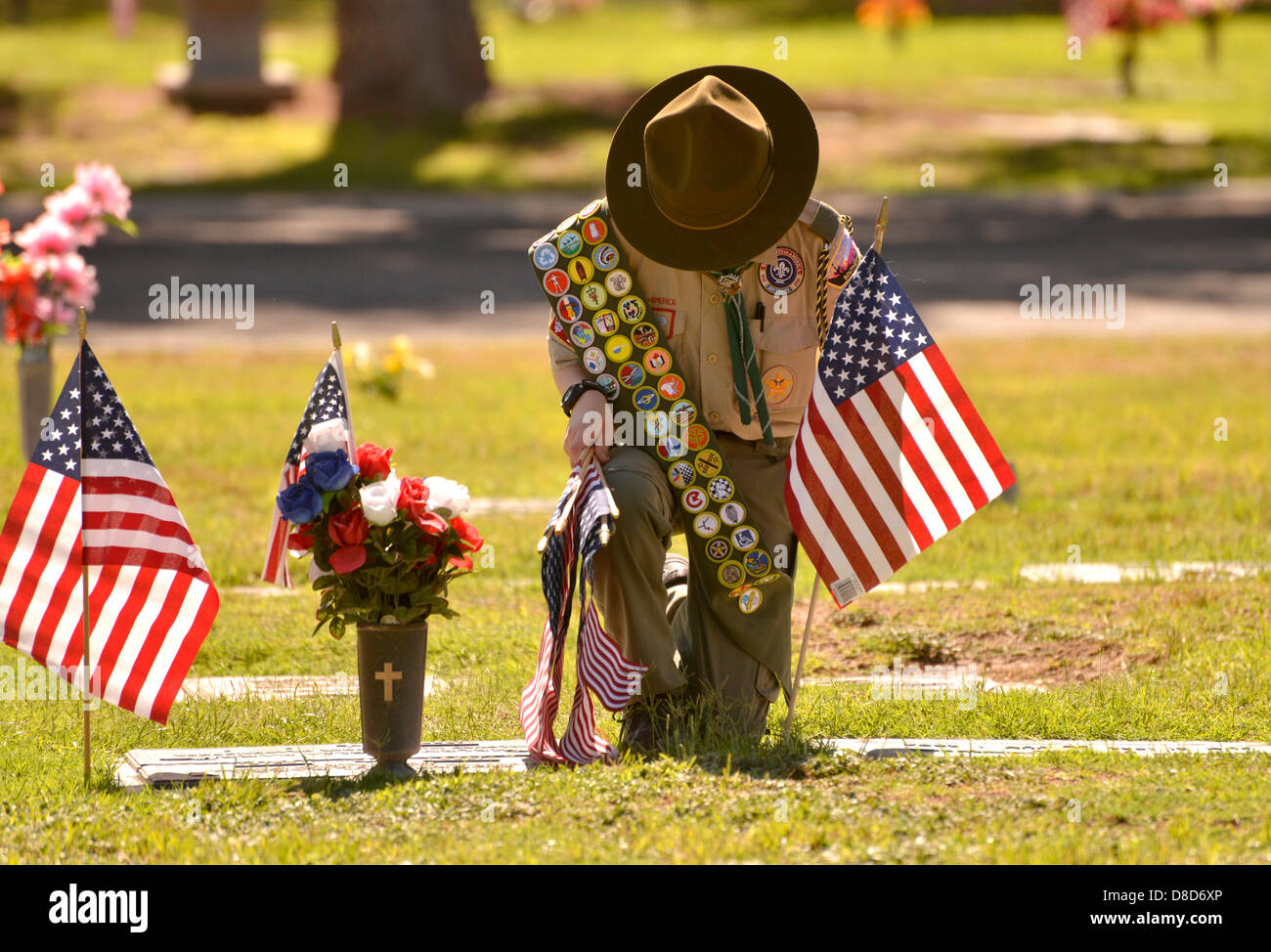 Boy scout flag immagini e fotografie stock ad alta risoluzione - Alamy