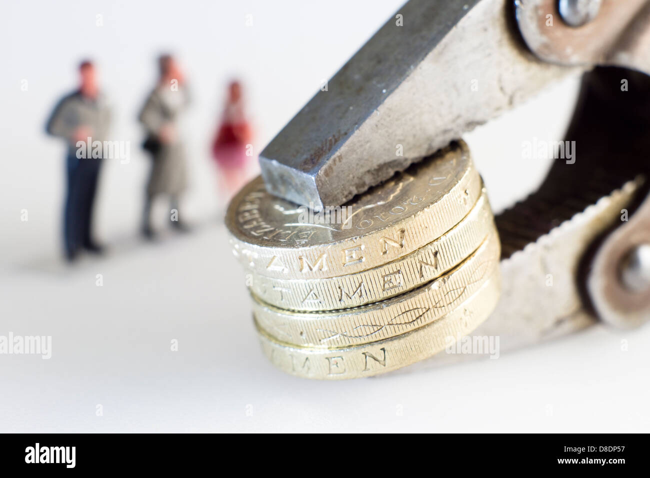 Piccolo popolo modelli e denaro concetto finanziario Foto Stock