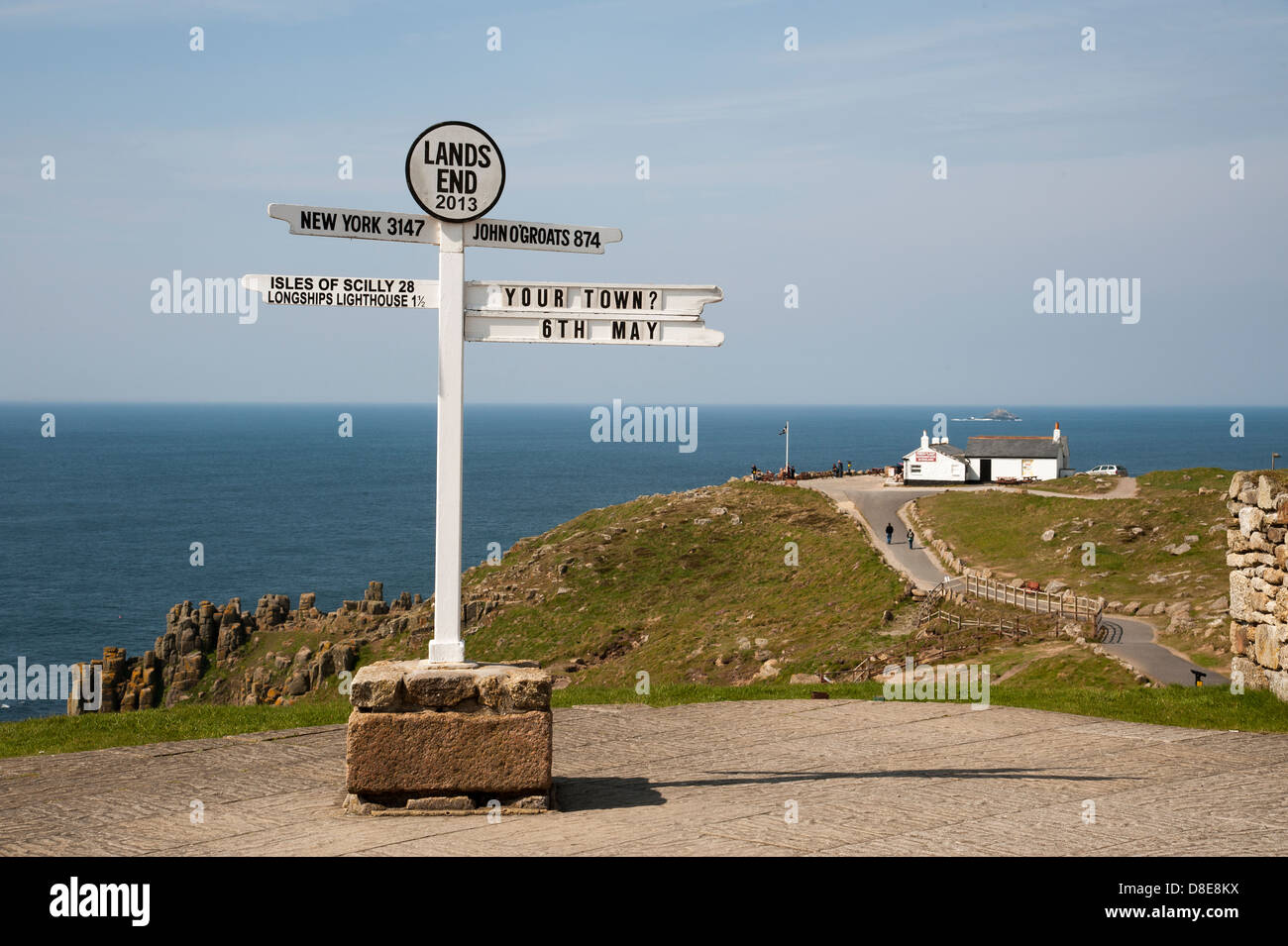 Famoso cartello al Land's End in Cornwall Regno Unito Foto Stock